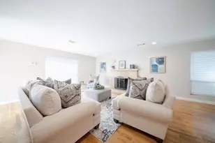 2004 Caddo St, Dallas, TX 75204 - Photo 8