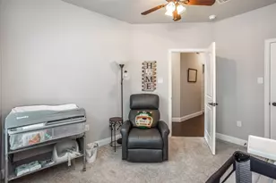 110 E Iriquois Dr, Lake Kiowa, TX 76240 - Photo 36