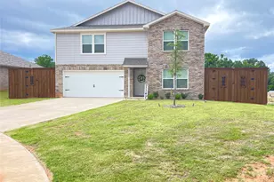 1007 Ripplewood Cir, Chandler, TX 75758 - Photo 1