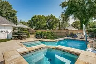 1 Round Rock Ct, Trophy Club, TX 76262 - Photo 2
