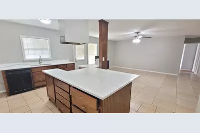 7415 Cave Drive, Dallas, TX 75249 - Photo 4