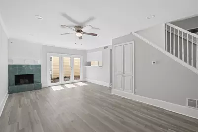 1971 Shorewood Drive, Grapevine, TX 76051 - Photo 8