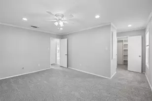 1971 Shorewood Dr, Grapevine, TX 76051 - Photo 18