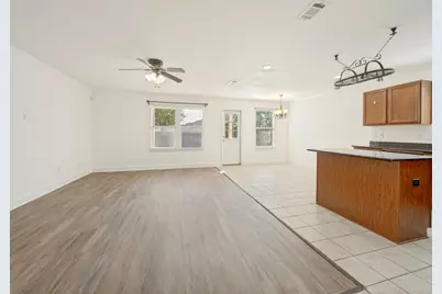 1281 Wysteria Lane, Burleson, TX 76028 - Photo 4