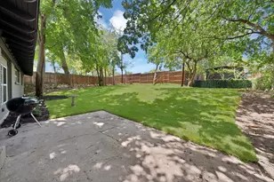 1816 Ridgmar Blvd, Fort Worth, TX 76116 - Photo 4