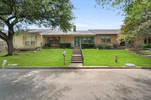 1208 Lexington Dr, Corsicana, TX 75110 - Photo 2