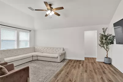 2408 Eisenhower Drive, McKinney, TX 75071 - Photo 2