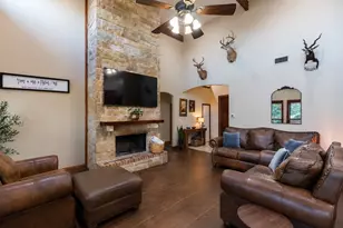157 Coates Ave, Tuscola, TX 79562 - Photo 4