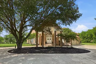 220 Meadow Lake Court, Double Oak, TX 75077 - Photo 8