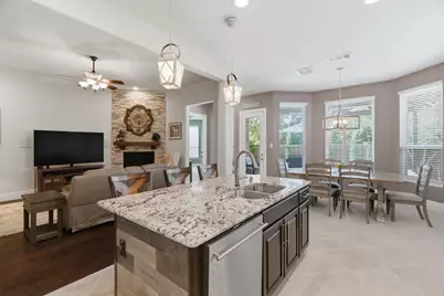 400 Ridgewood Drive, Lewisville, TX 75067 - Photo 12