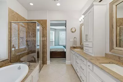 400 Ridgewood Drive, Lewisville, TX 75067 - Photo 4