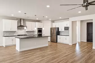 1133 Cornerstone Dr, Little Elm, TX 76227 - Photo 10