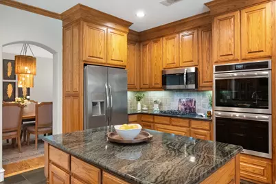 2111 Castle View Road, Mansfield, TX 76063 - Photo 12