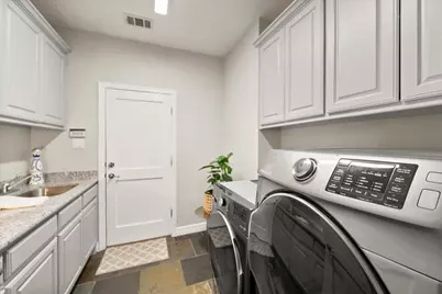 2111 Castle View Road, Mansfield, TX 76063 - Photo 32