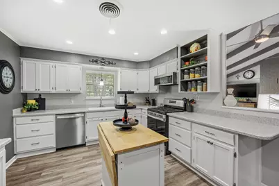 207 S Brook Street, San Saba, TX 76877 - Photo 8