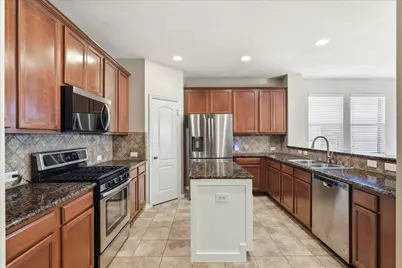 498 Grayson Lane, Lake Dallas, TX 75065 - Photo 6