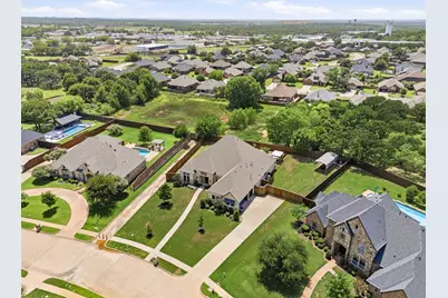 1045 Falcon Nest Drive, Kennedale, TX 76060 - Photo 4