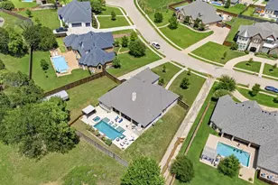 1040 Falcon Nest Dr, Kennedale, TX 76060 - Photo 34