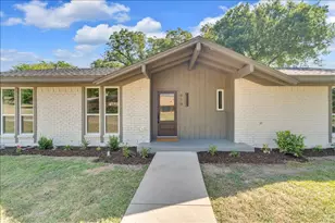 619 Green Castle Dr, Dallas, TX 75232 - Photo 2