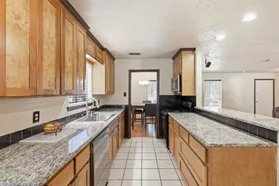 3702 Hastings Drive, Arlington, TX 76013 - Photo 8