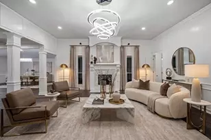 2705 Timberleaf Dr, Carrollton, TX 75006 - Photo 2
