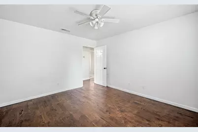 2705 Timberleaf Drive, Carrollton, TX 75006 - Photo 18