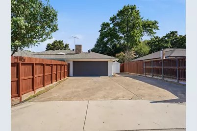 2369 Claridge Circle, Plano, TX 75075 - Photo 38