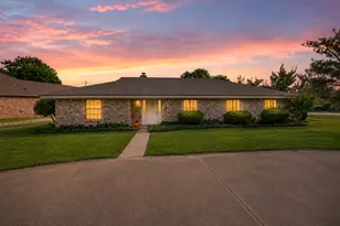 5132 Fairway Cir, De Cordova, TX 76049 - Photo 2