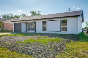 208 Woodgrove St, Mesquite, TX 75181 - Photo 4