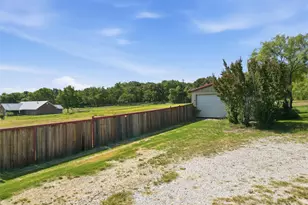 3790 Zion Hill Loop, Weatherford, TX 76088 - Photo 40