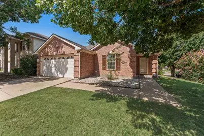 13513 Lost Spurs Road, Fort Worth, TX 76262 - Photo 2