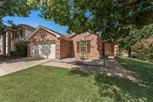 13513 Lost Spurs Rd, Fort Worth, TX 76262 - Photo 2