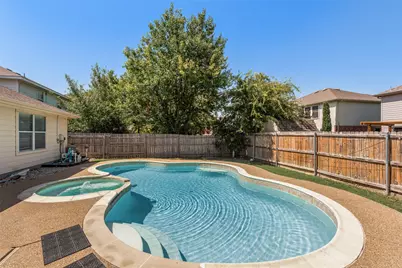 13513 Lost Spurs Road, Fort Worth, TX 76262 - Photo 18