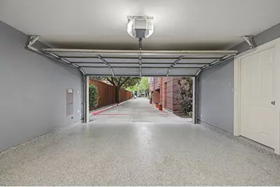 4415 Holland Avenue #D, Dallas, TX 75219 - Photo 16