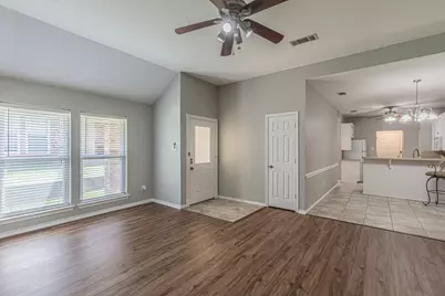 9265 Meandering Drive, North Richland Hills, TX 76182 - Photo 14
