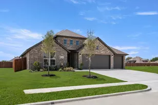 2216 Castle Rock Lane, Weatherford, TX 76087 - Photo 2