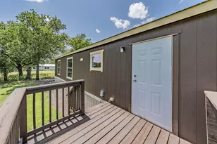 204 Overland Trail, Bridgeport, TX 76426 - Photo 12