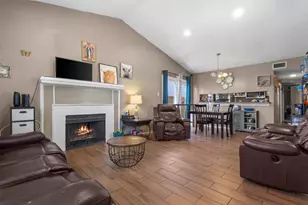 10319 Waterbury Dr, Dallas, TX 75217 - Photo 2