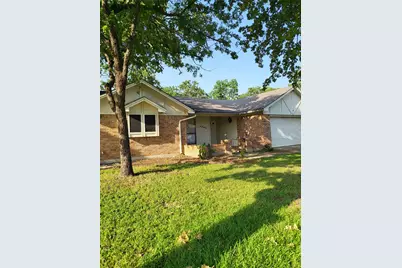 4200 Pyracantha Drive, Arlington, TX 76017 - Photo 1