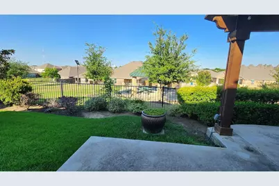 2713 Red Sage Road, Lewisville, TX 75067 - Photo 32