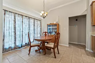 903 Winding Rd, Granbury, TX 76049 - Photo 6