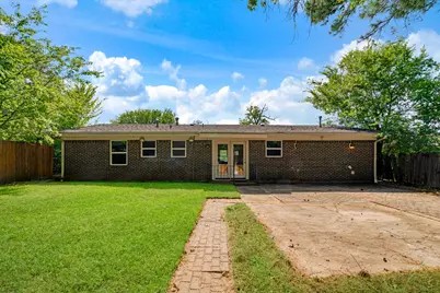 160 NW 28th Street, Paris, TX 75460 - Photo 14