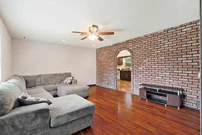 160 NW 28th Street, Paris, TX 75460 - Photo 4