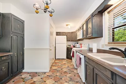 160 NW 28th Street, Paris, TX 75460 - Photo 6