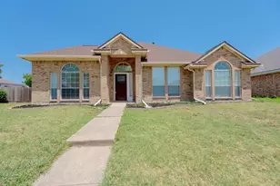 2201 Woodglen Dr, Garland, TX 75040 - Photo 1
