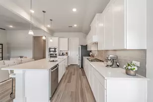 918 Hawthorn Ln, Mansfield, TX 76063 - Photo 10