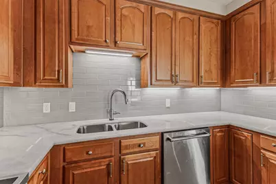 3225 Turtle Creek Boulevard #1547, Dallas, TX 75219 - Photo 10