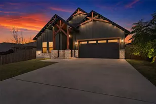 2911 NW 30th St, Fort Worth, TX 76106 - Photo 2