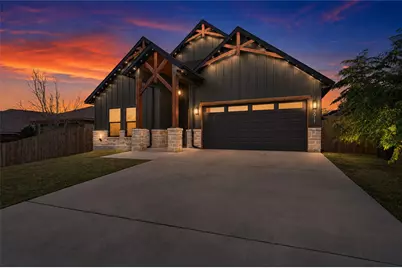 2911 NW 30th Street, Fort Worth, TX 76106 - Photo 2