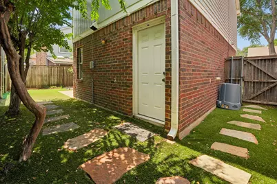 433 Moonlight Way, Irving, TX 75063 - Photo 30